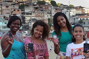 20130606-riodejaneirofavelassafecities2_300x200-jpg